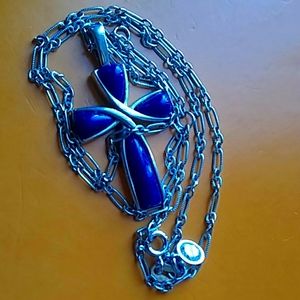 Adorable 925 purple cross pendant and chain neckla